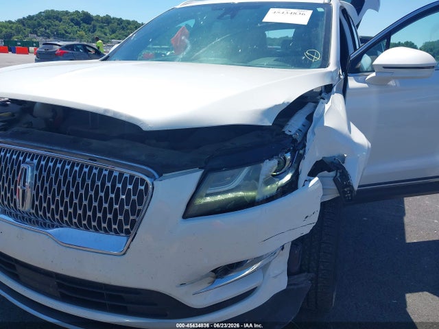 2019 Lincoln Mkc Select მანქანა იყიდება აუქციონზე, vin: 5LMCJ2D94KUL44403, აუქციონის ნომერი: 45434836