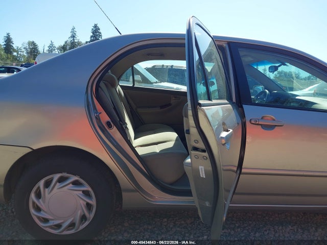 2005 Toyota Corolla Le მანქანა იყიდება აუქციონზე, vin: 1NXBR32E15Z390501, აუქციონის ნომერი: 45434843