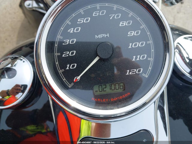 Harley-Davidson Flrt Free Wheeler 2015 1HD1MCM14FB859844 Image 7