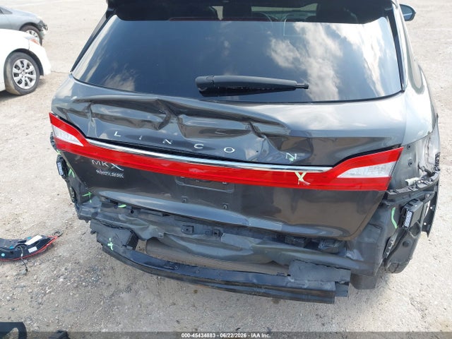 2LMPJ6KR8HBL35494 Lincoln Mkx Select