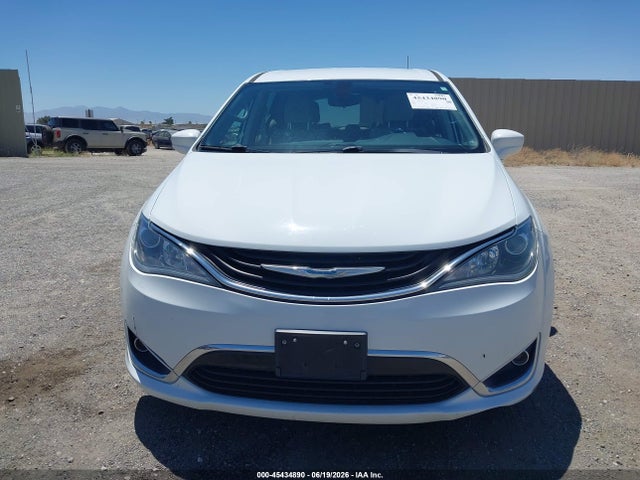 Chrysler Pacifica Hybrid Touring Plus 2017 2C4RC1H7XHR797428 Image 12