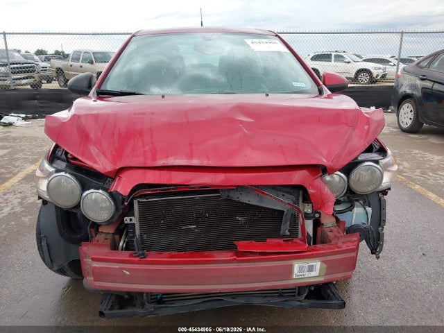 Chevrolet Sonic Lt Auto 2014 1G1JC5SB2E4205724 Image 13