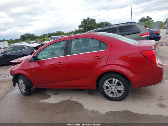 Chevrolet Sonic Lt Auto 2014 1G1JC5SB2E4205724 Image 15