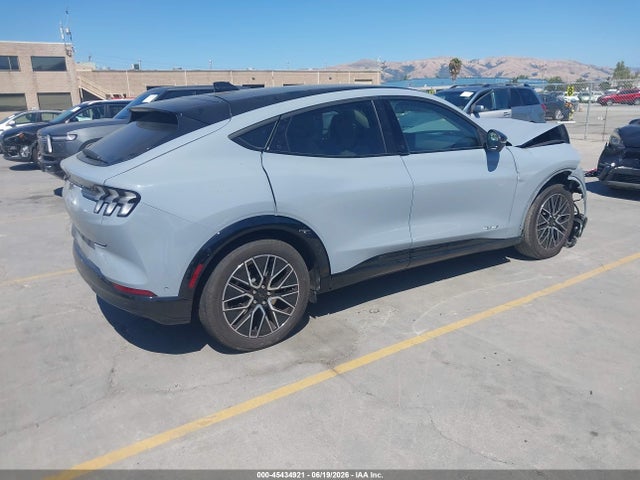 Ford Mustang Mach-e Premium 2024 3FMTK3R40RMA38297 Image 4