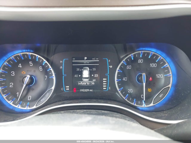 Aukcja sprzedaży 2017 Chrysler Pacifica Touring-l, vin: 2C4RC1BGXHR527107, numer aukcji: 45434956