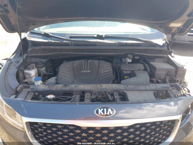 KIA SEDONA LX 2017 KNDMB5C18H6253332 Image 10