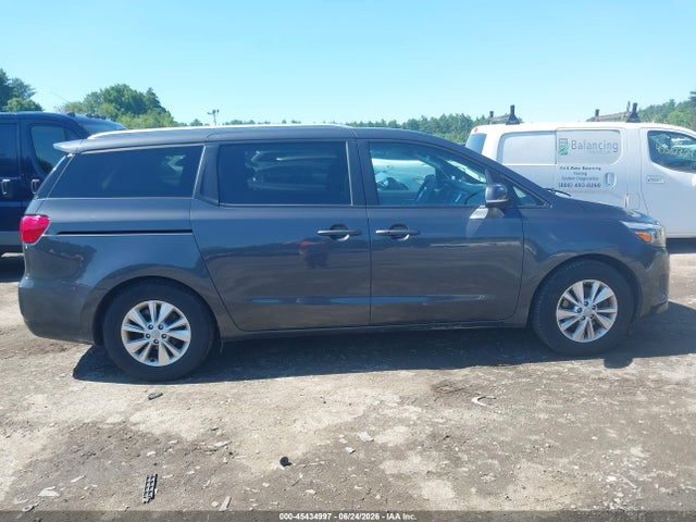 KIA SEDONA LX 2017 KNDMB5C18H6253332 Image 14