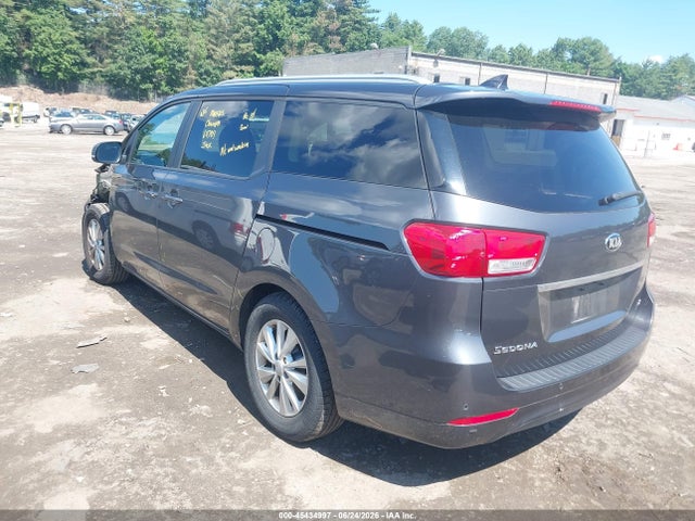KIA SEDONA LX 2017 KNDMB5C18H6253332 Image 3