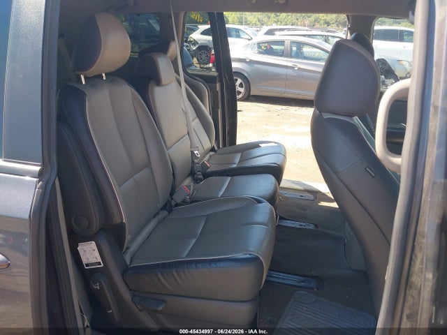 KIA SEDONA LX 2017 KNDMB5C18H6253332 Image 8