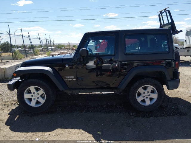 1C4AJWAG9HL644381 Jeep Wrangler Sport 4x4
