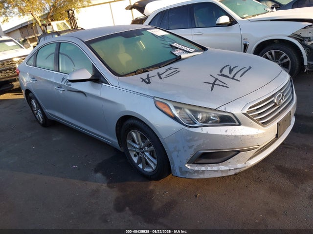 Hyundai Sonata 2017 5NPE24AF4HH560113 Image 1