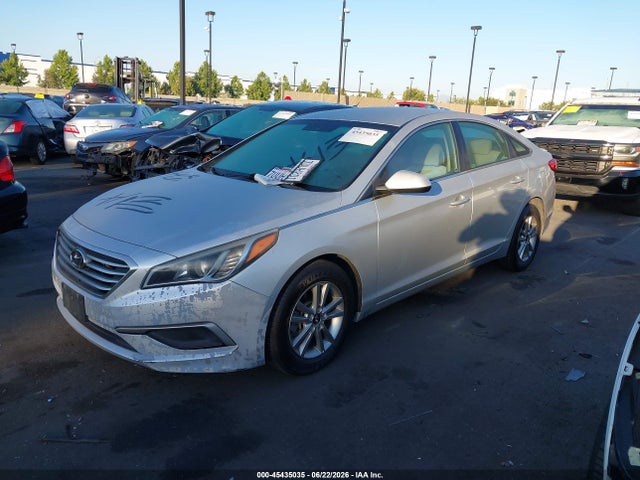 Hyundai Sonata 2017 5NPE24AF4HH560113 Image 2