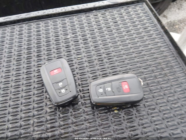 2T3RWRFV2LW059676 Toyota Rav4 Hybrid Xle