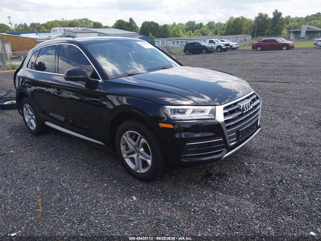 45435112 :رقم المزاد ، WA1BNAFY8J2206938 vin ، 2018 Audi Q5 2.0t Premium/2.0t Tech Premium مزاد بيع