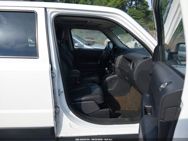 45435154 :رقم المزاد ، 1C4NJRBBXHD208249 vin ، 2017 Jeep Patriot 75th Anniversary Edition 4x4 مزاد بيع