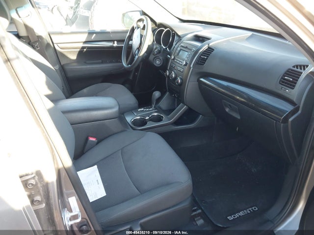 45435210 :رقم المزاد ، 5XYKTDA29DG376428 vin ، 2013 Kia Sorento Lx V6 مزاد بيع