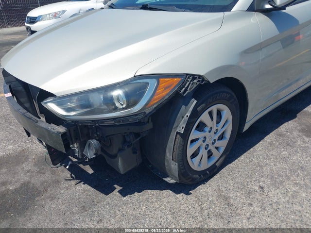Hyundai ELANTRA SE 2017 KMHD74LFXHU398595 Image 13