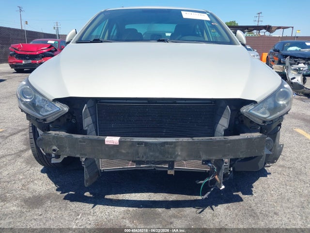 Hyundai ELANTRA SE 2017 KMHD74LFXHU398595 Image 6