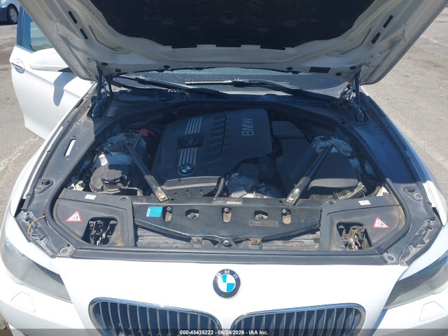 2011 Bmw 528i მანქანა იყიდება აუქციონზე, vin: WBAFR1C53BC672789, აუქციონის ნომერი: 45435222