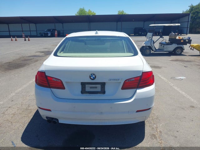 2011 Bmw 528i მანქანა იყიდება აუქციონზე, vin: WBAFR1C53BC672789, აუქციონის ნომერი: 45435222