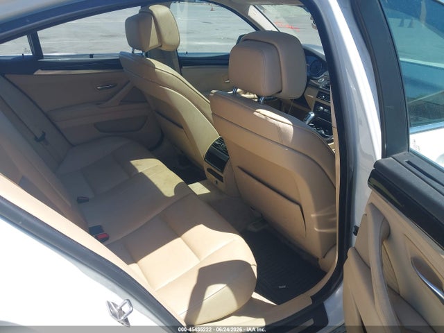 2011 Bmw 528i მანქანა იყიდება აუქციონზე, vin: WBAFR1C53BC672789, აუქციონის ნომერი: 45435222