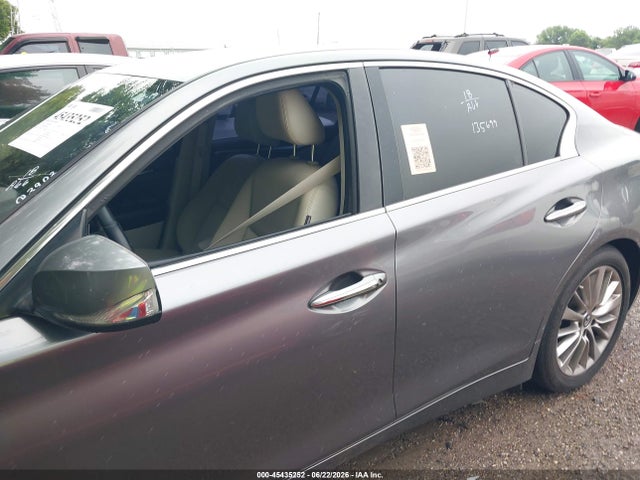 Продаж на аукціоні авто 2018 Infiniti Q50 3.0t Luxe, vin: JN1EV7AP4JM352894, номер лоту: 45435252