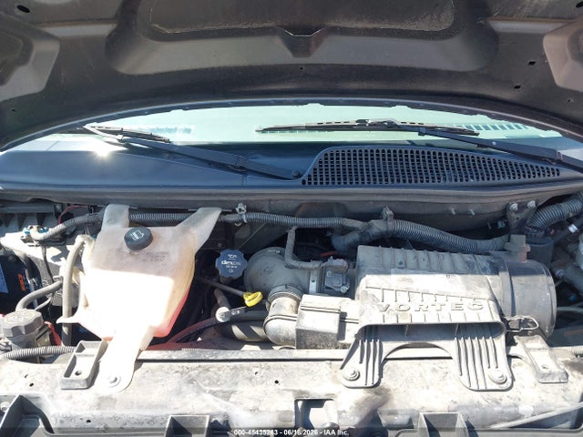 Chevrolet Express 3500 Work Van 2017 1GCZGHFF7H1246448 Image 9