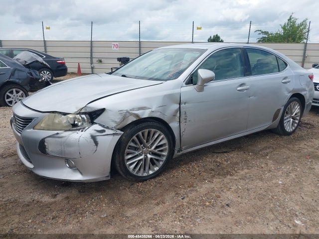 45435266 :رقم المزاد ، JTHBK1GG1D2037613 vin ، 2013 Lexus Es 350 مزاد بيع