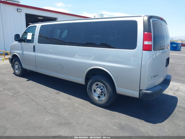 Chevrolet Express 3500 Ls 2018 1GAZGNFG4J1273287 Image 3