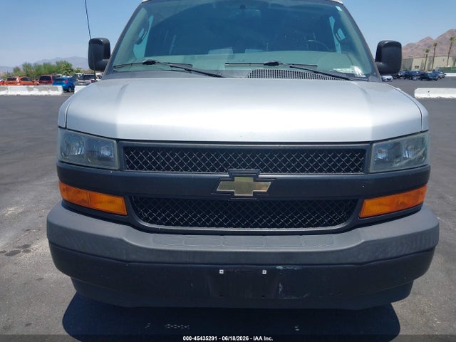 Chevrolet Express 3500 Ls 2018 1GAZGNFG4J1273287 Image 6