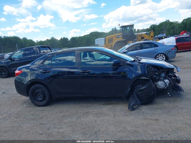 Toyota COROLLA LE 2017 2T1BURHE1HC937622 Image 13