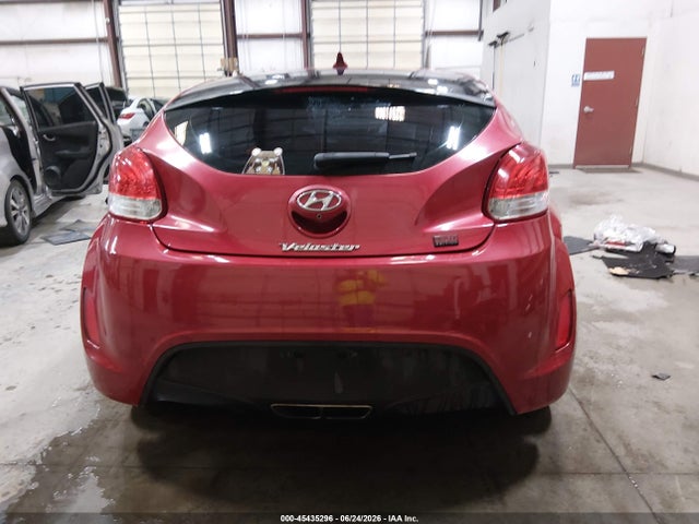 45435296 :رقم المزاد ، KMHTC6AD1FU220432 vin ، 2015 Hyundai Veloster Flex مزاد بيع