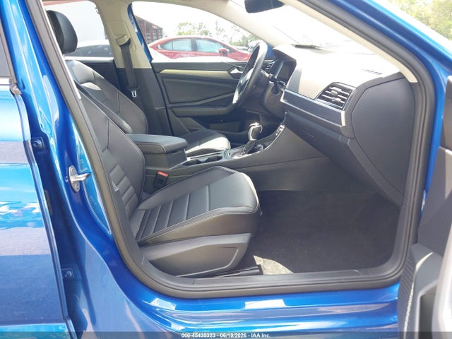 2024 Volkswagen Jetta 1.5t Se მანქანა იყიდება აუქციონზე, vin: 3VWEM7BU2RM027100, აუქციონის ნომერი: 45435323