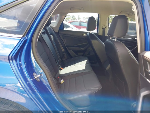 2024 Volkswagen Jetta 1.5t Se მანქანა იყიდება აუქციონზე, vin: 3VWEM7BU2RM027100, აუქციონის ნომერი: 45435323