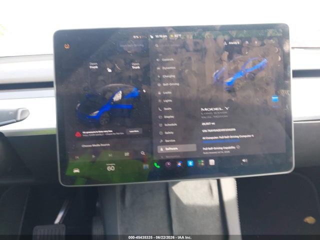 Продаж на аукціоні авто 2024 Tesla Model Y Long Range Dual Motor All-wheel Drive, vin: 7SAYGAEEXRF206209, номер лоту: 45435325