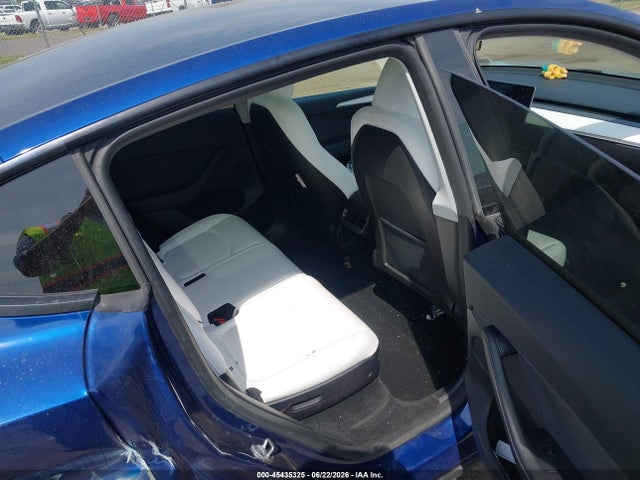 Продаж на аукціоні авто 2024 Tesla Model Y Long Range Dual Motor All-wheel Drive, vin: 7SAYGAEEXRF206209, номер лоту: 45435325