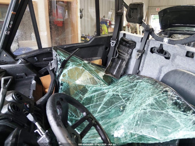 Can-Am Defender Dps Cab Hd9 2025 3JBUFAP44SK000578 Image 12