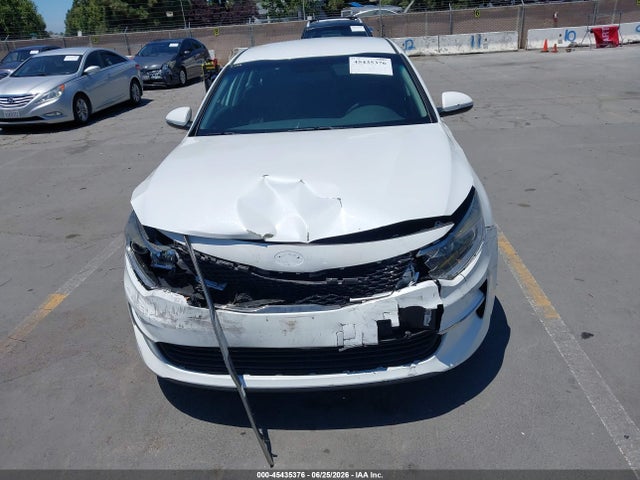 KIA Optima Lx 2018 5XXGT4L37JG264089 Image 12