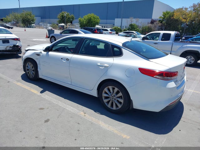 KIA Optima Lx 2018 5XXGT4L37JG264089 Image 3