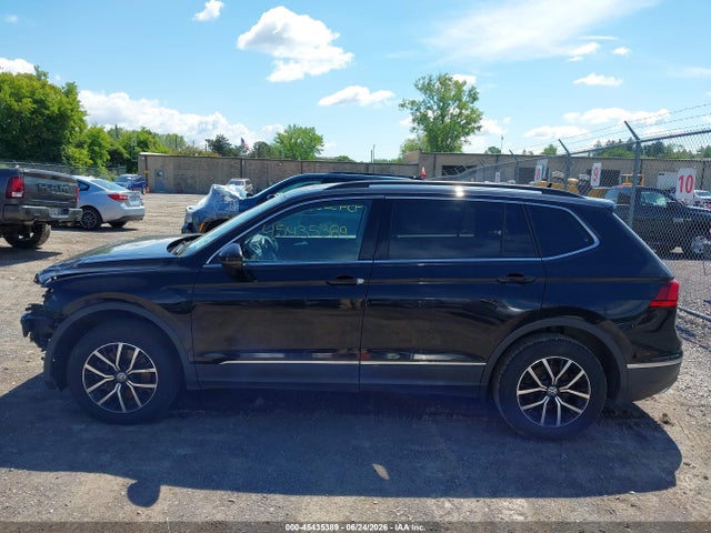 2021 Volkswagen Tiguan 2.0t Se/2.0t Se R-line Black/2.0t Sel მანქანა იყიდება აუქციონზე, vin: 3VV2B7AX9MM067403, აუქციონის ნომერი: 45435389