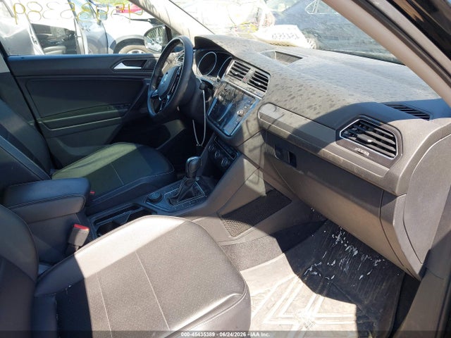 2021 Volkswagen Tiguan 2.0t Se/2.0t Se R-line Black/2.0t Sel მანქანა იყიდება აუქციონზე, vin: 3VV2B7AX9MM067403, აუქციონის ნომერი: 45435389