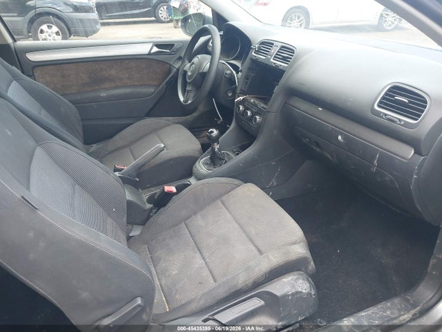 Продажа на аукционе авто 2010 Volkswagen Golf 2-door, vin: WVWAA7AJ9AW273874, номер лота: 45435395