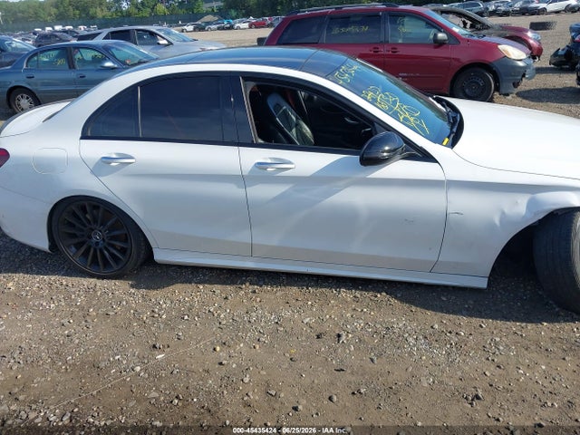 45435424 :رقم المزاد ، 55SWF6EB4HU215110 vin ، 2017 Mercedes-benz Amg C 43 4matic مزاد بيع