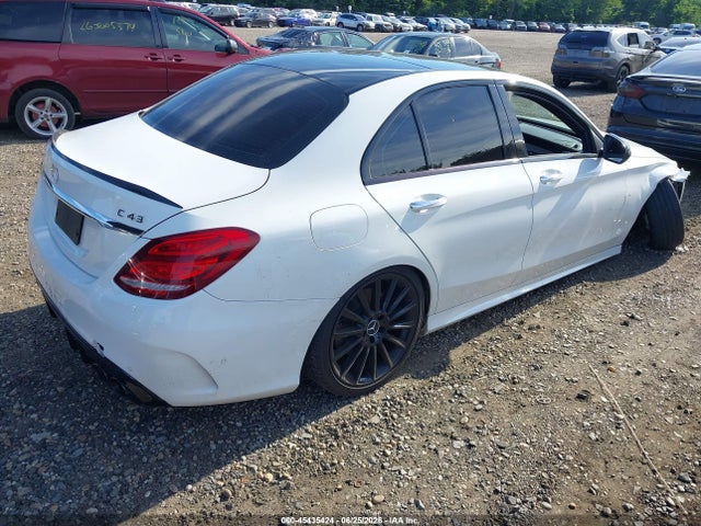 45435424 :رقم المزاد ، 55SWF6EB4HU215110 vin ، 2017 Mercedes-benz Amg C 43 4matic مزاد بيع