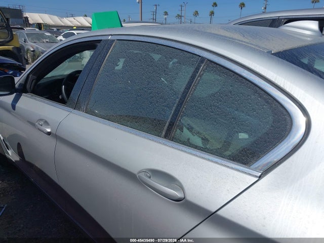 BMW 530I 2019 WBAJA5C50KWW16591 Image 14