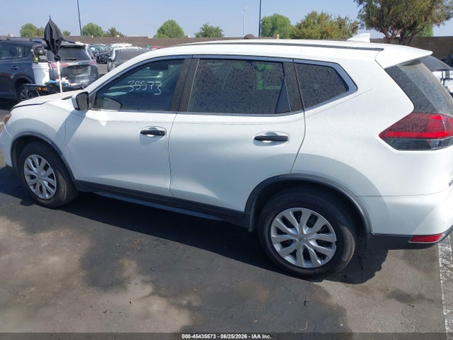 JN8AT2MT8LW038934 Nissan Rogue S Fwd