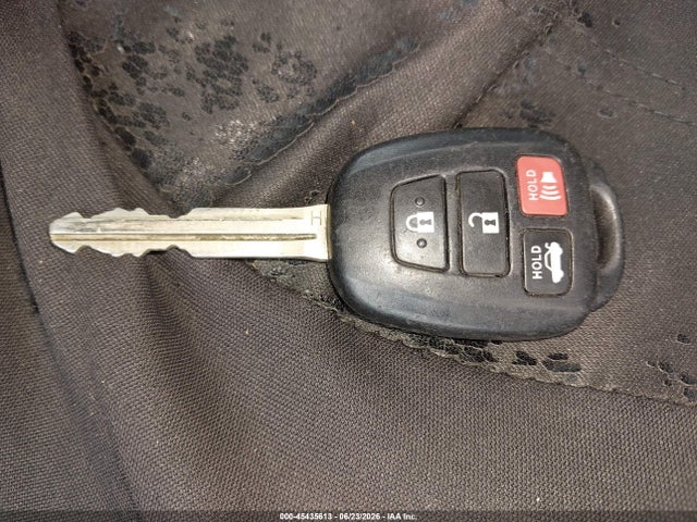 Aukcja sprzedaży 2016 Toyota Corolla Le, vin: 2T1BURHE1GC743297, numer aukcji: 45435613