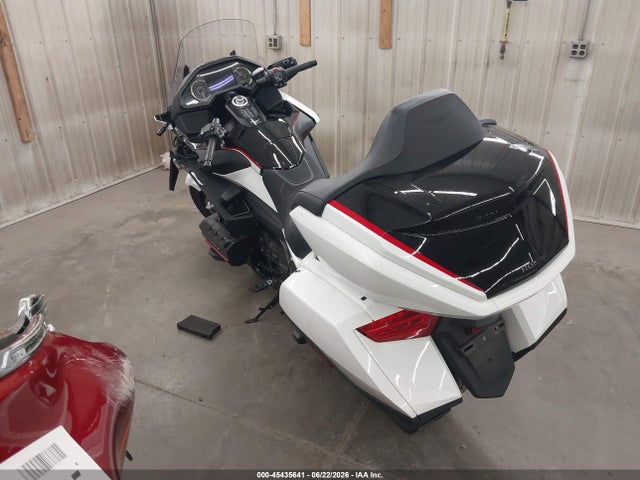 Honda Gl1800 D 2024 JH2SC7957RK600675 Image 3
