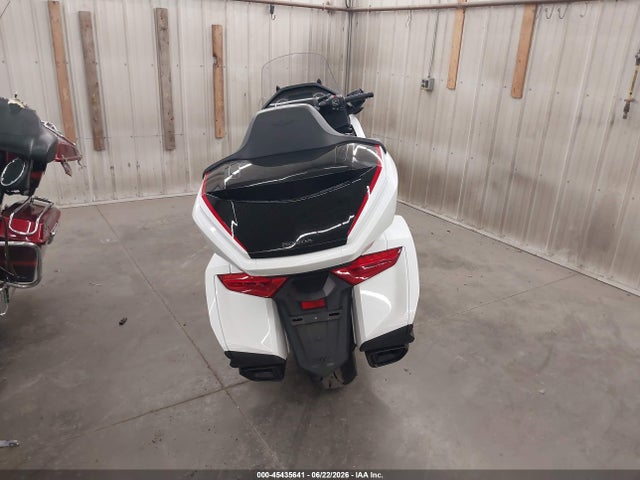 Honda Gl1800 D 2024 JH2SC7957RK600675 Image 6