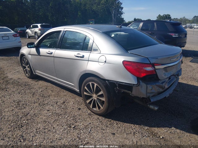 2014 Chrysler 200 Limited მანქანა იყიდება აუქციონზე, vin: 1C3CCBCG7EN151568, აუქციონის ნომერი: 45435655